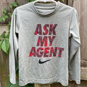 NWOT Nike Boys Dri-Fit Long Sleeve T-Shirt
